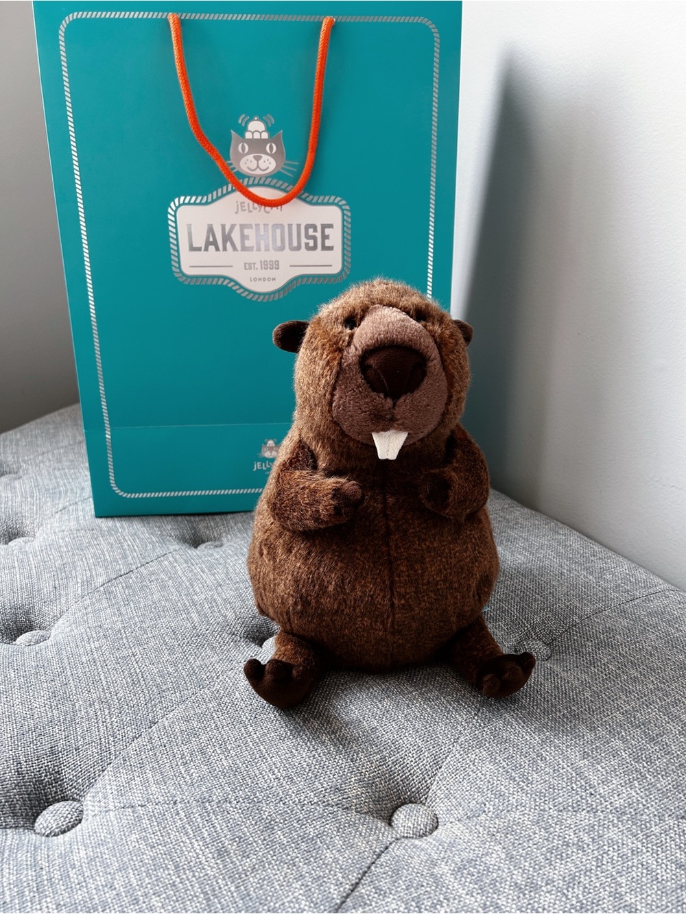 Authentic Jellycat Canada limited blushful Beaver -Brand New with bag